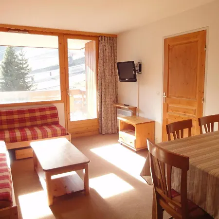 Stylish In M Ribel With Balcony Apartment Meribel
